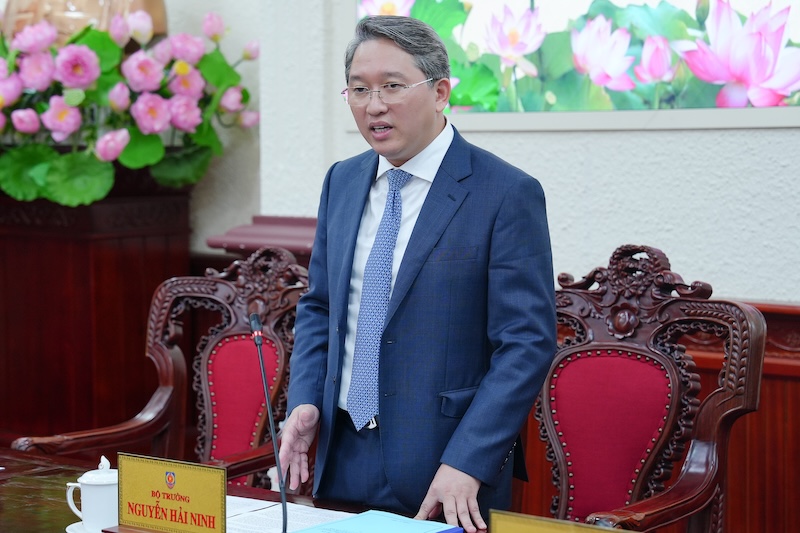 Hoàn thiện cấu trúc hệ thống pháp luật Việt Nam bảo đảm thống nhất, đồng bộ